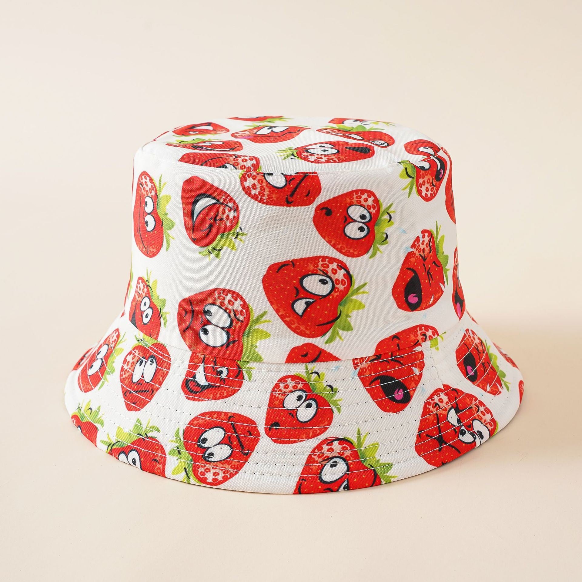 Cartoon strawberry pattern fisherman hat trendy double-sided wear creative basin hat cover face breathable cap sunscreen sunshade hat Doba White